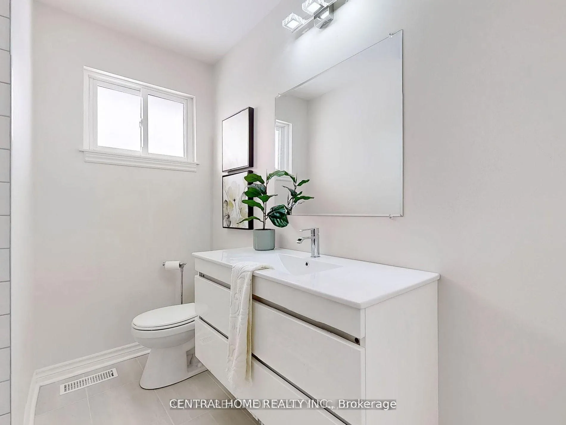Photo 17 of 29 Alanadale Avenue, Markham, Bullock — HOMEH