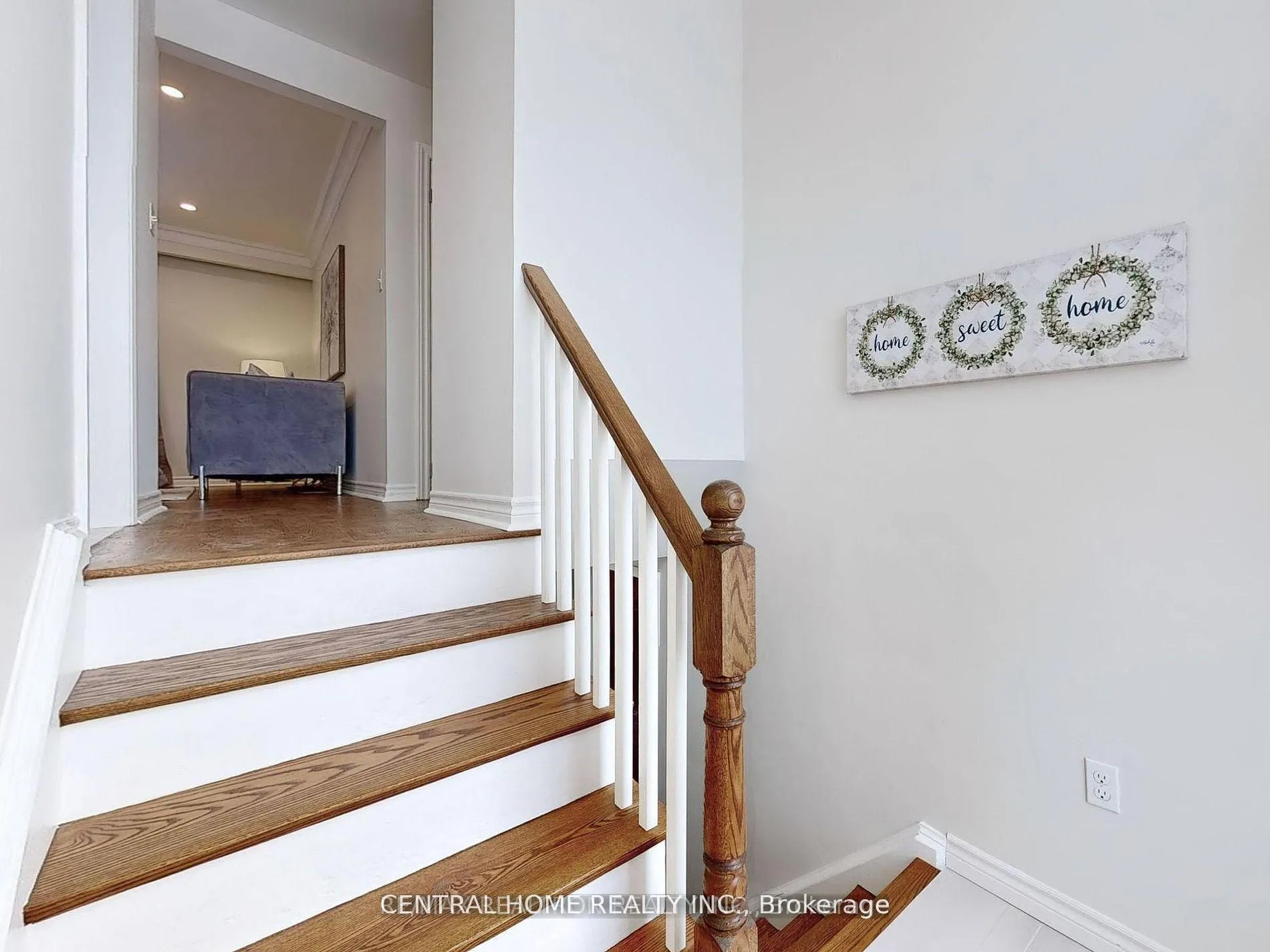 Photo 18 of 29 Alanadale Avenue, Markham, Bullock — HOMEH