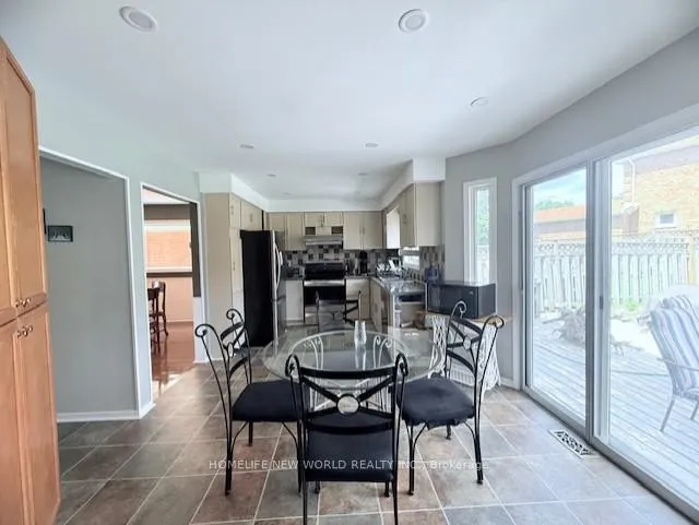 Photo 5 of 4 Claxton Road, Markham, Raymerville — HOMEH