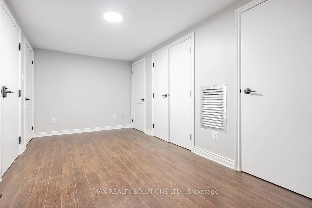 Photo 8 of Unit Lower, 38 St Germain Avenue, Toronto, Lawrence Park North — HOMEH