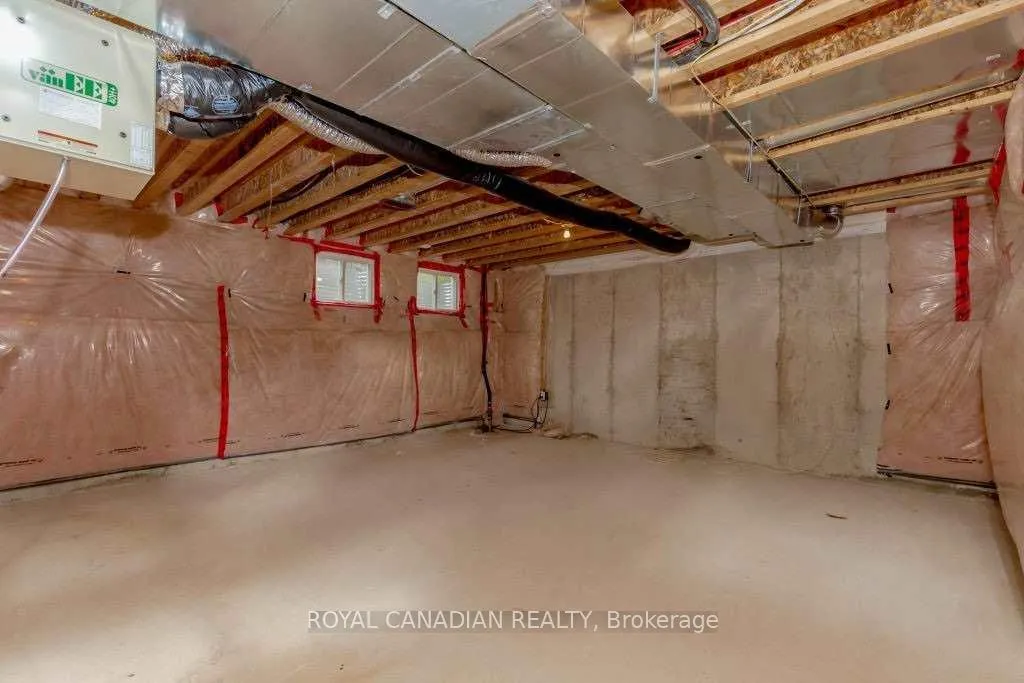 Photo 36 of 6 Dredge Court N, Milton, Willmott — HOMEH