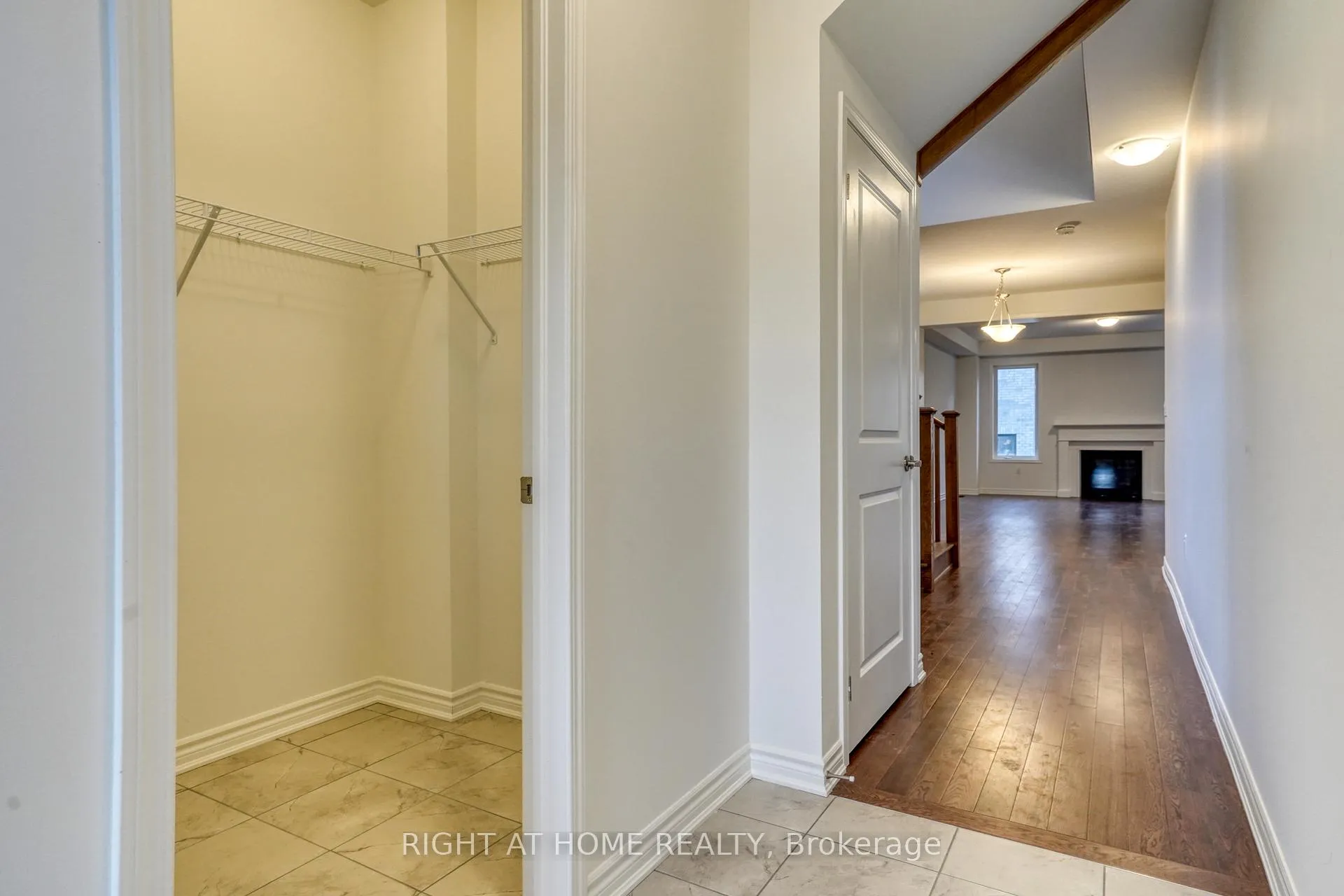 Photo 7 of 3092 Paperbirch Trail, Pickering, Rural Pickering — HOMEH