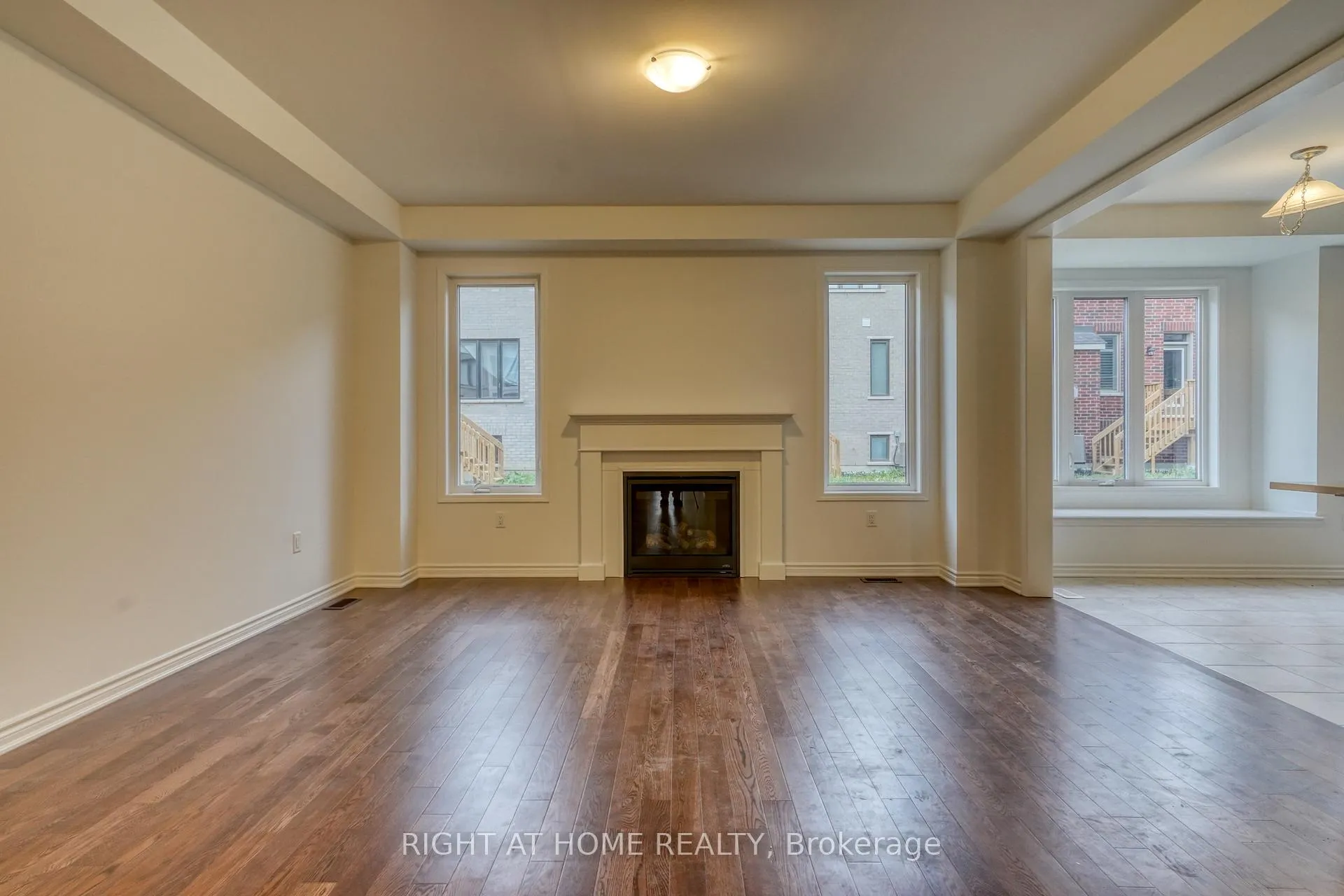 Photo 12 of 3092 Paperbirch Trail, Pickering, Rural Pickering — HOMEH