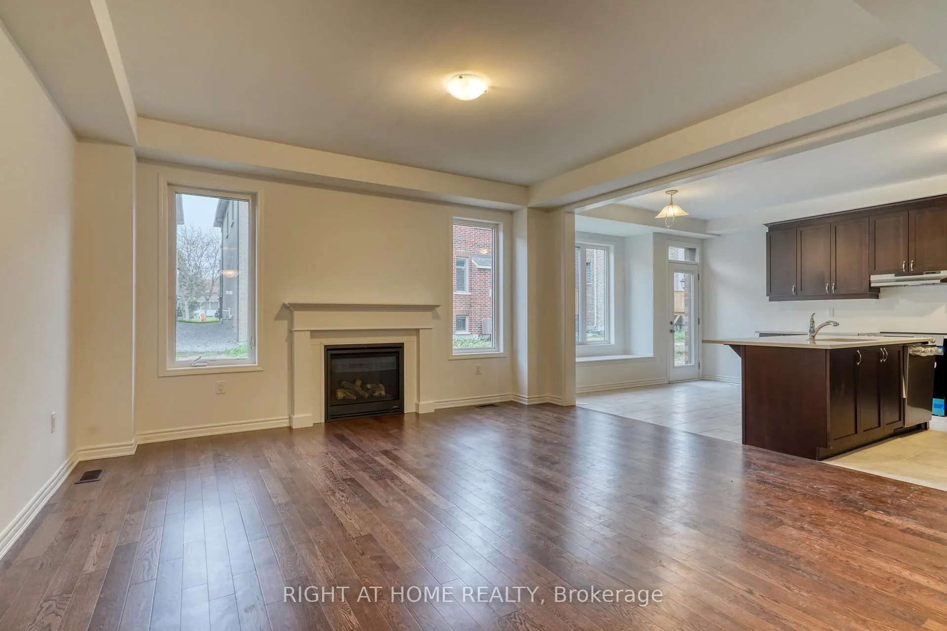 Photo 13 of 3092 Paperbirch Trail, Pickering, Rural Pickering — HOMEH