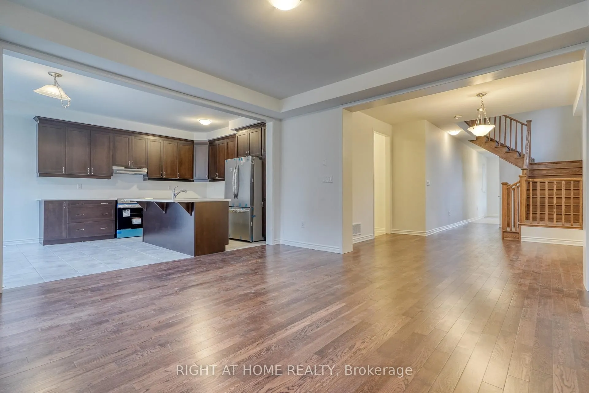 Photo 14 of 3092 Paperbirch Trail, Pickering, Rural Pickering — HOMEH