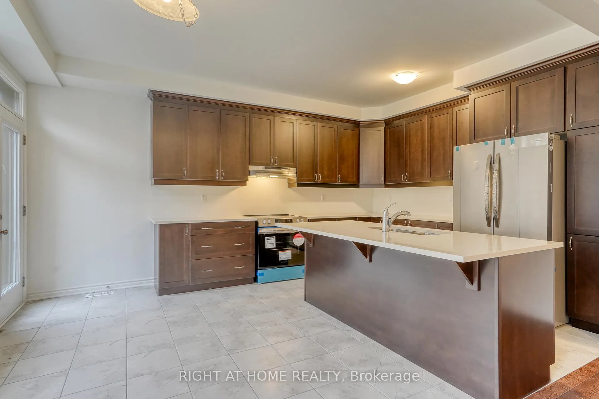 Photo 16 of 3092 Paperbirch Trail, Pickering, Rural Pickering — HOMEH