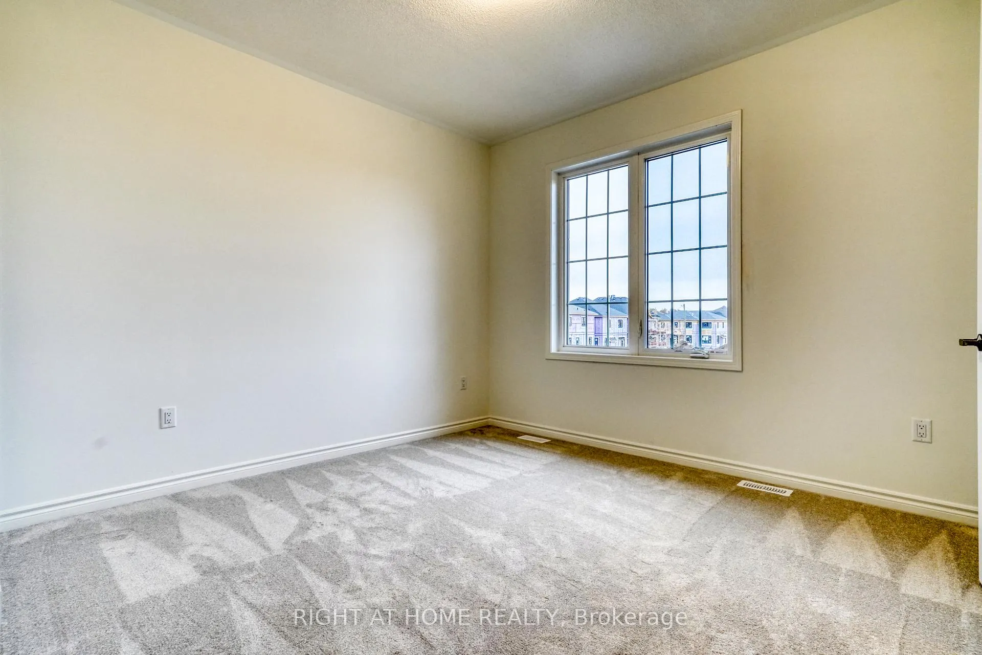 Photo 31 of 3092 Paperbirch Trail, Pickering, Rural Pickering — HOMEH