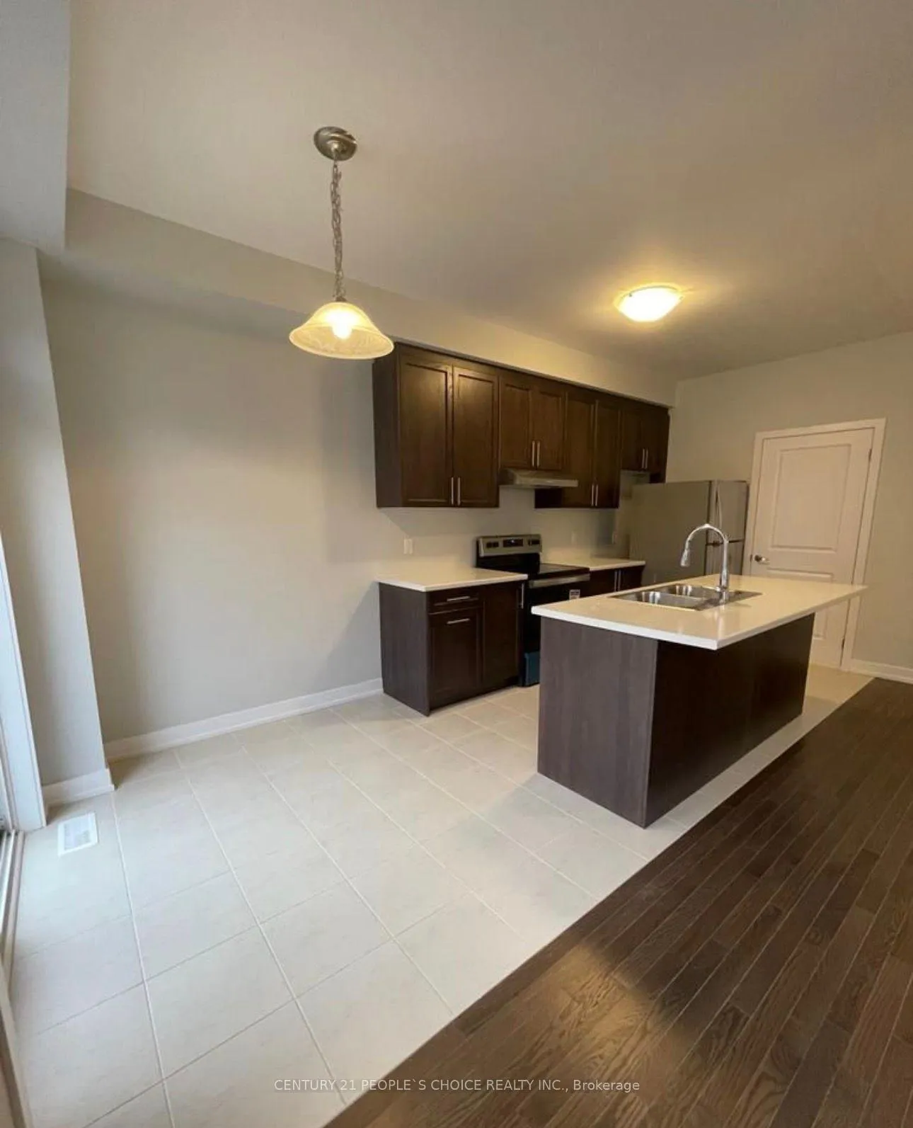 Photo 2 of 1103 Thompson Drive, Oshawa, Kedron — HOMEH