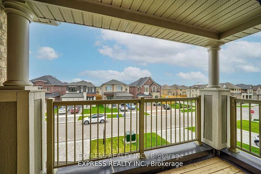Photo 30 of 6 Morley Crescent, Whitby, Rolling Acres — HOMEH