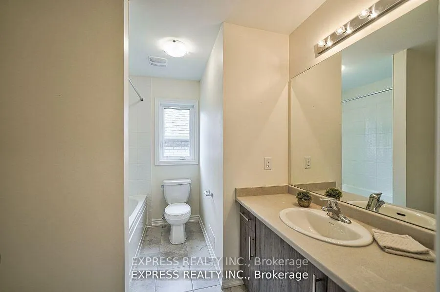 Photo 33 of 6 Morley Crescent, Whitby, Rolling Acres — HOMEH
