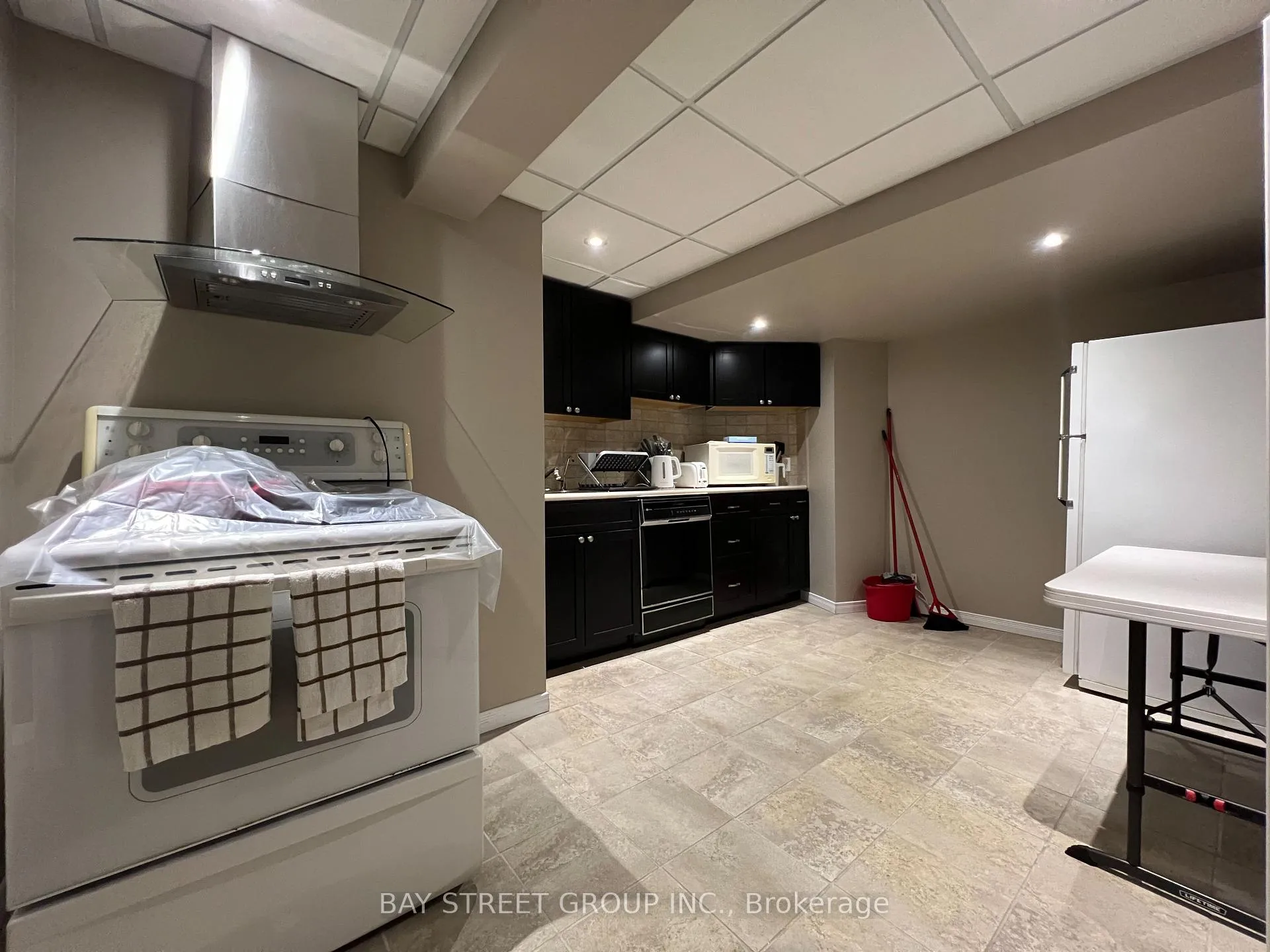 Photo 17 of Unit Bsmt, 52 Loring Cres, Markham, Unionville — HOMEH