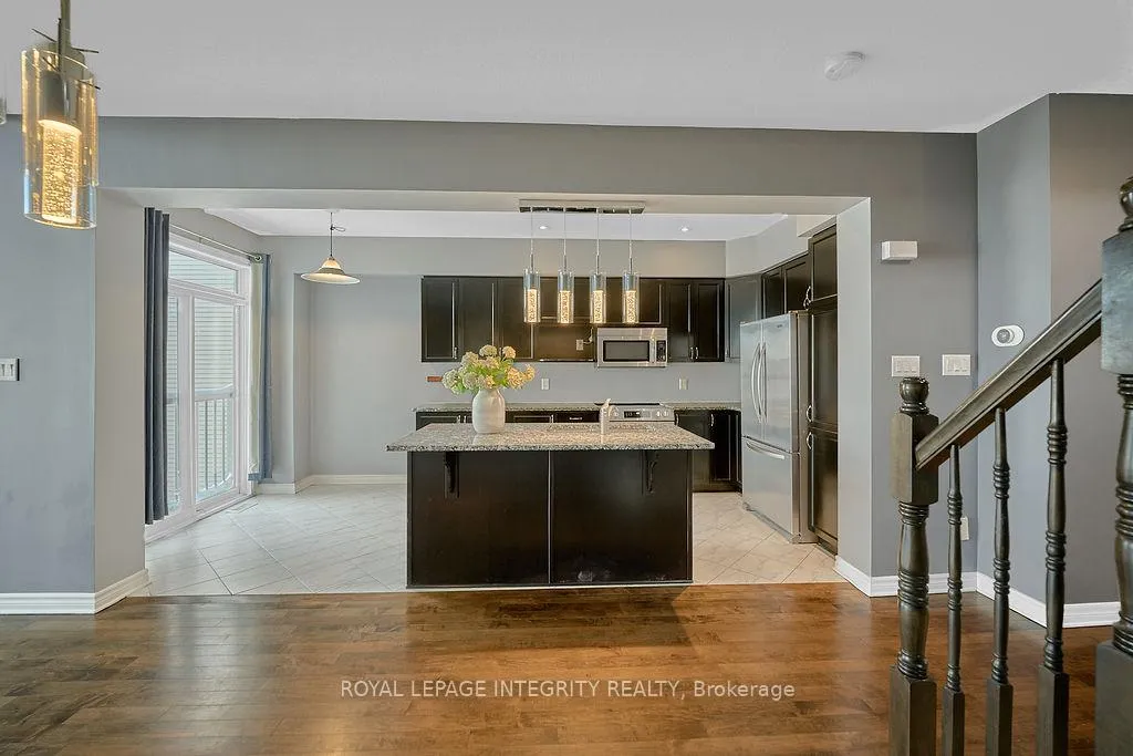 Photo 9 of 950 Fletcher Circle, Ottawa, Kanata - Kanata Lakes/Heritage Hills — HOMEH