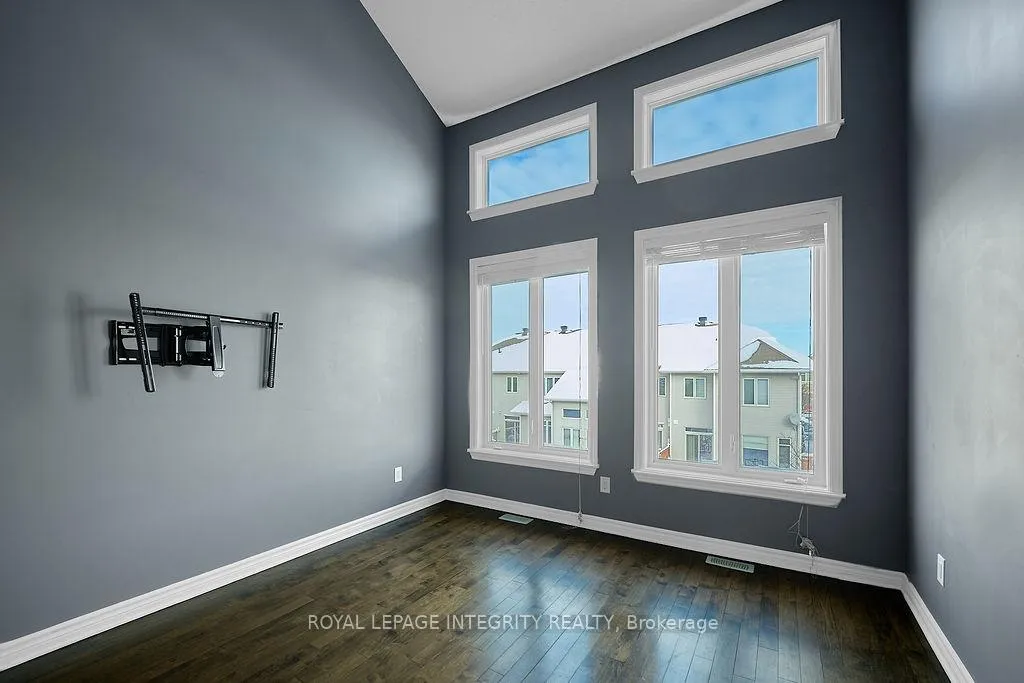 Photo 20 of 950 Fletcher Circle, Ottawa, Kanata - Kanata Lakes/Heritage Hills — HOMEH