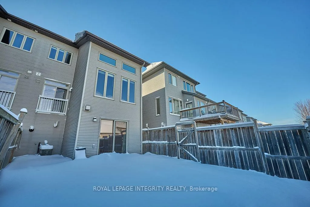 Photo 45 of 950 Fletcher Circle, Ottawa, Kanata - Kanata Lakes/Heritage Hills — HOMEH