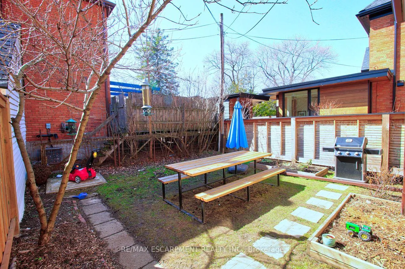 Photo 15 of 20 Alexander Street, Hamilton, Kirkendall — HOMEH