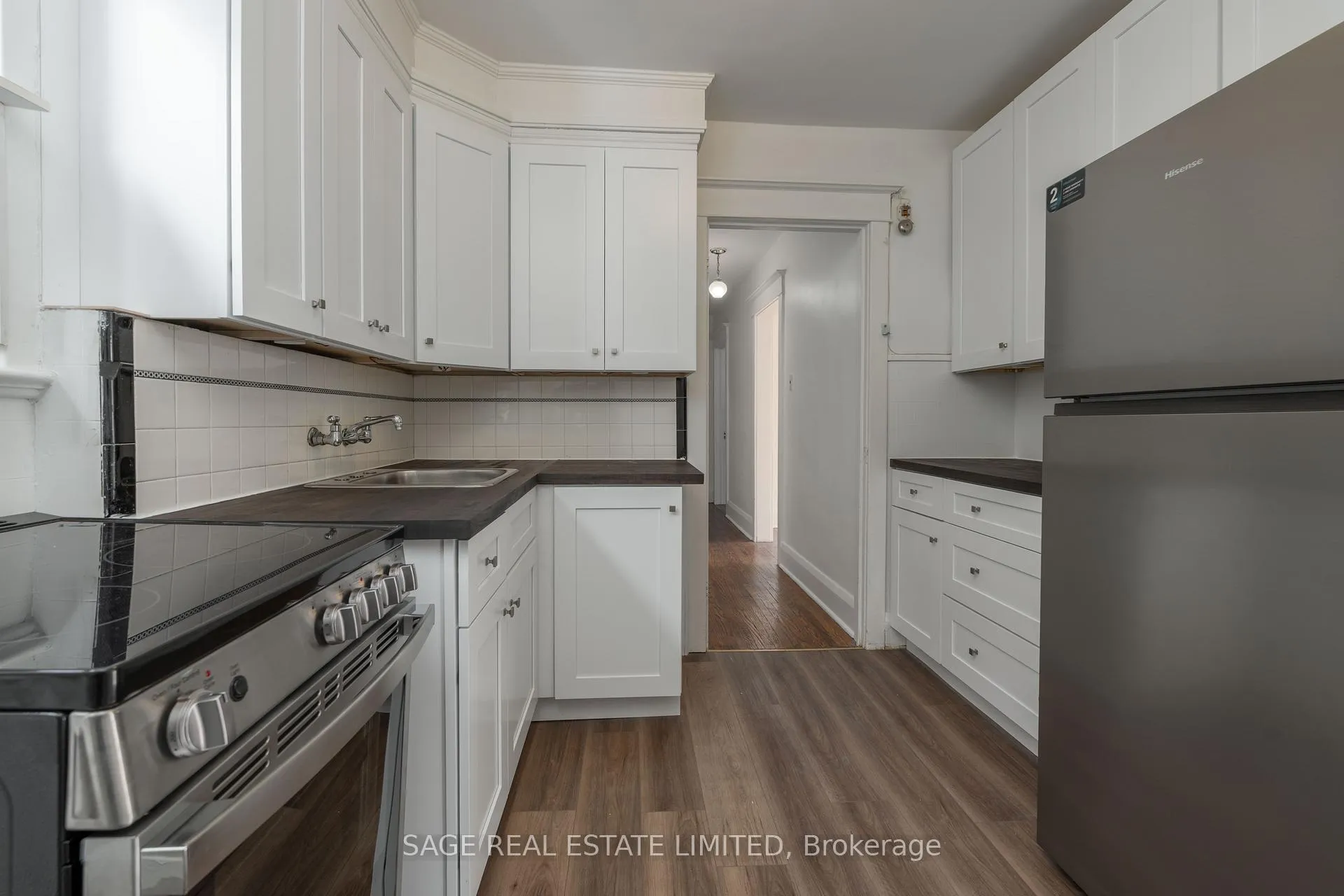 Photo 3 of Unit A, 764 Coxwell Avenue, Toronto, Woodbine Corridor — HOMEH