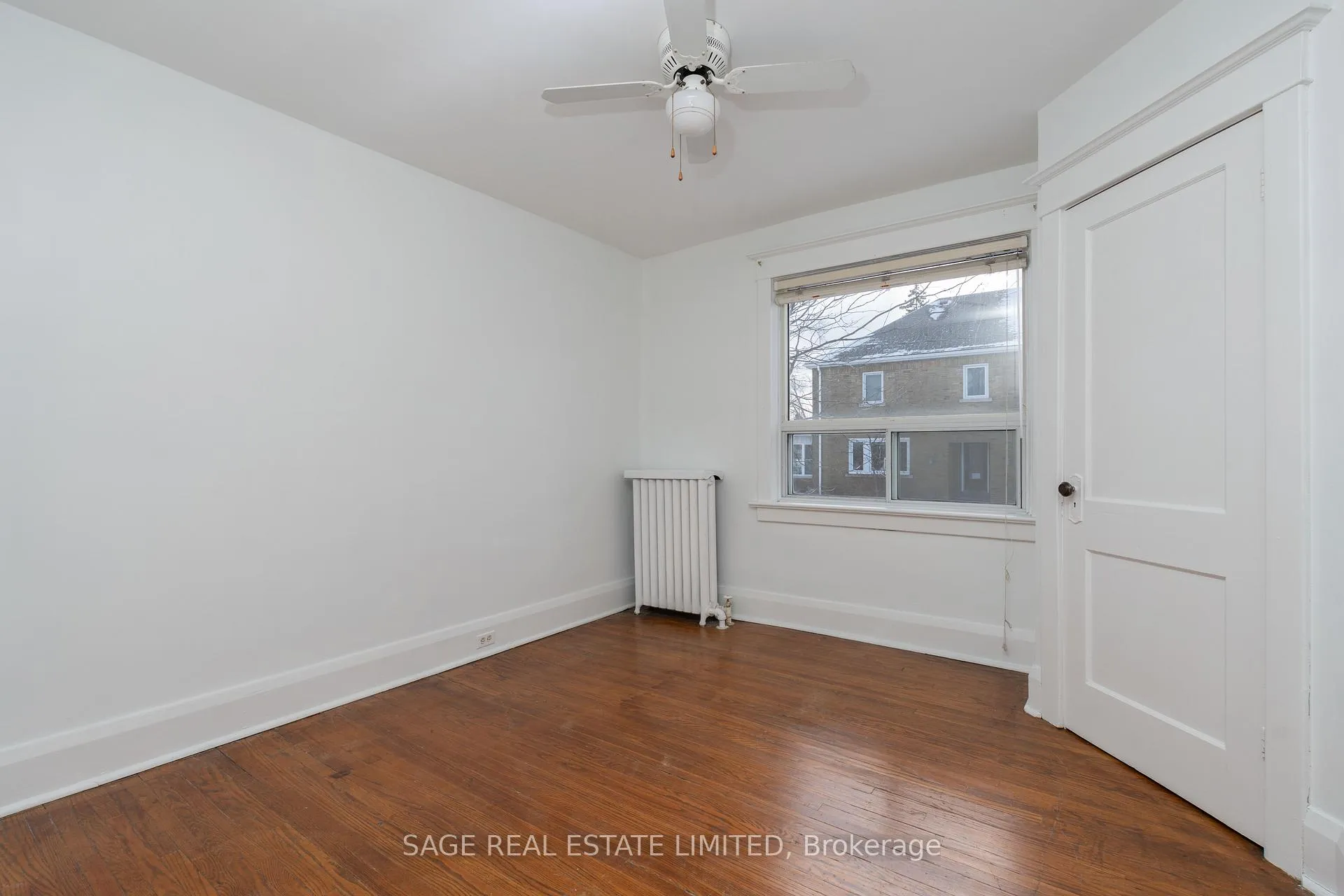Photo 10 of Unit A, 764 Coxwell Avenue, Toronto, Woodbine Corridor — HOMEH
