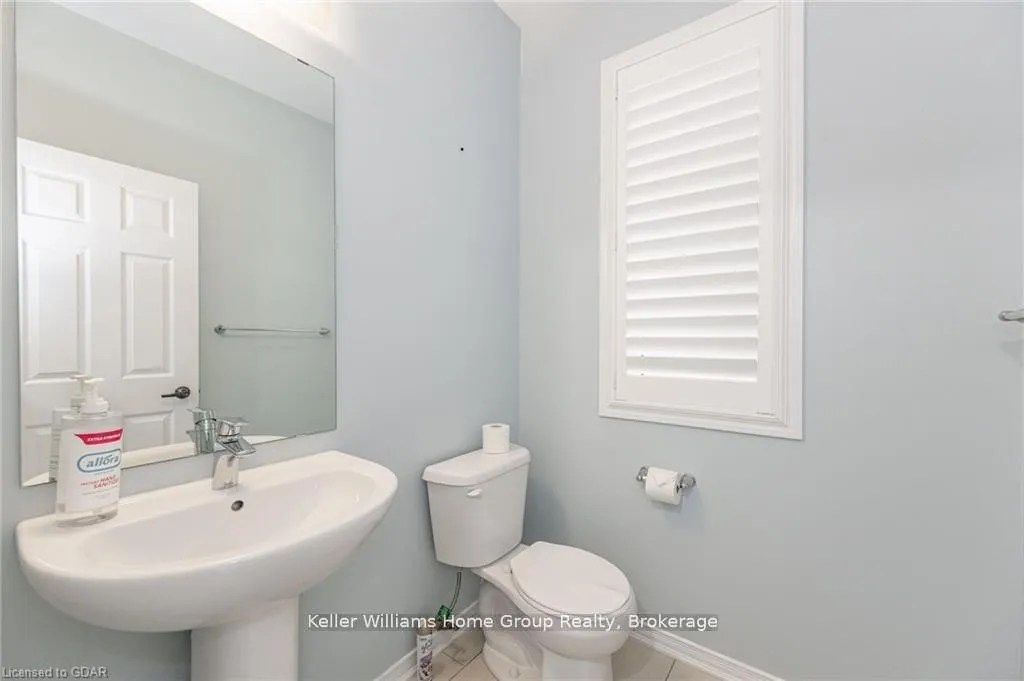 Photo 5 of 29 Mull Avenue, Haldimand — HOMEH