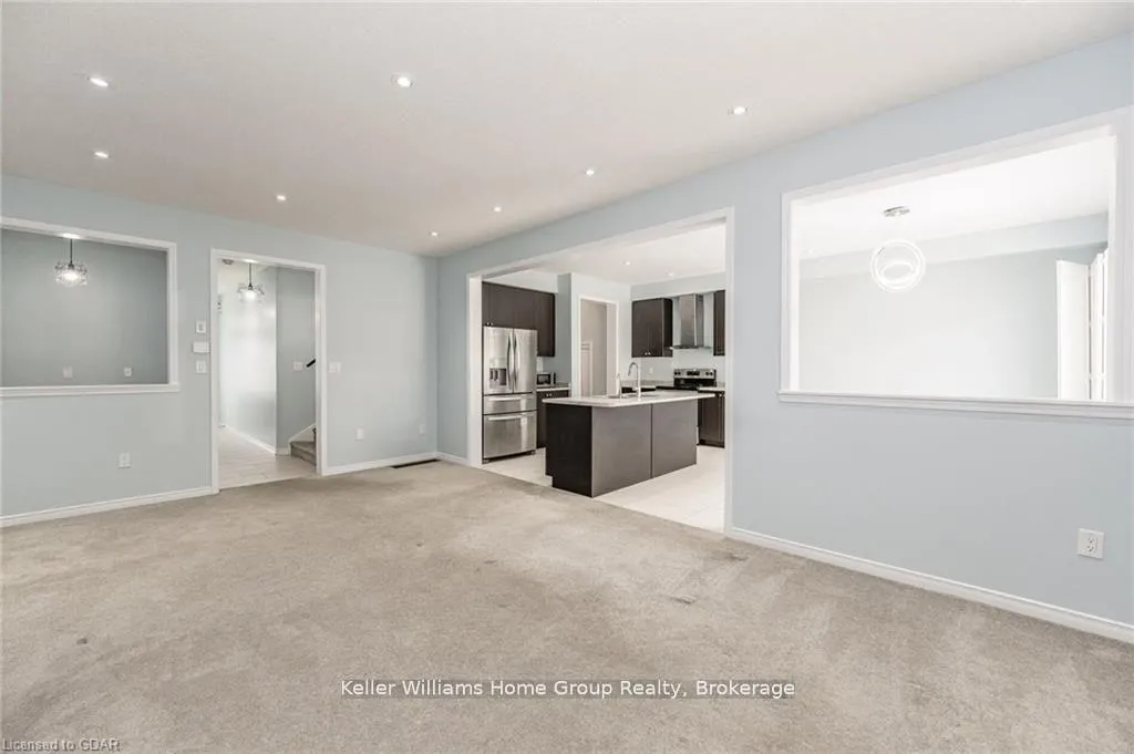 Photo 9 of 29 Mull Avenue, Haldimand — HOMEH