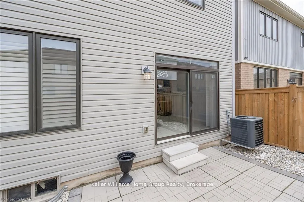 Photo 31 of 29 Mull Avenue, Haldimand — HOMEH