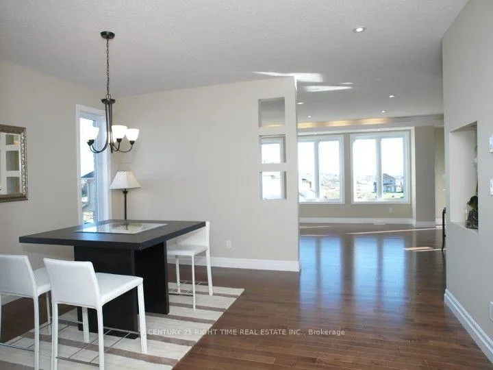 Photo 3 of 438 Zeller Drive, Kitchener — HOMEH