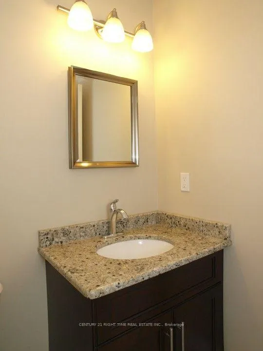 Photo 5 of 438 Zeller Drive, Kitchener — HOMEH