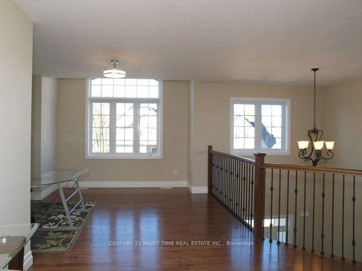 Photo 8 of 438 Zeller Drive, Kitchener — HOMEH
