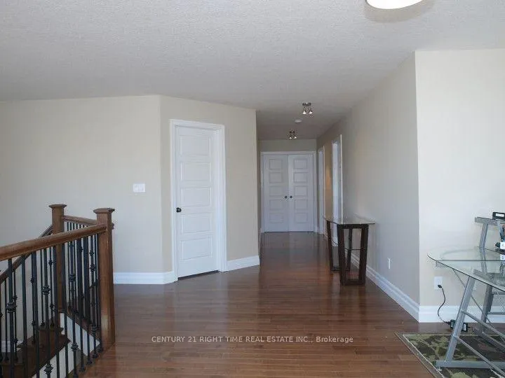 Photo 10 of 438 Zeller Drive, Kitchener — HOMEH