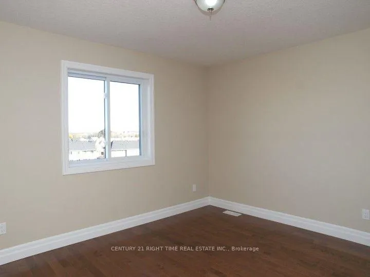 Photo 18 of 438 Zeller Drive, Kitchener — HOMEH