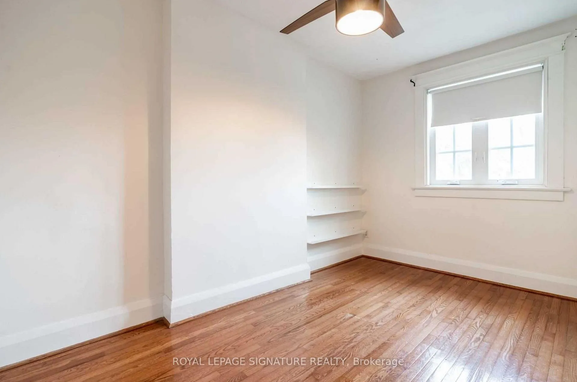 Photo 8 of 62 Kingsmount Park Road, Toronto, Woodbine Corridor — HOMEH