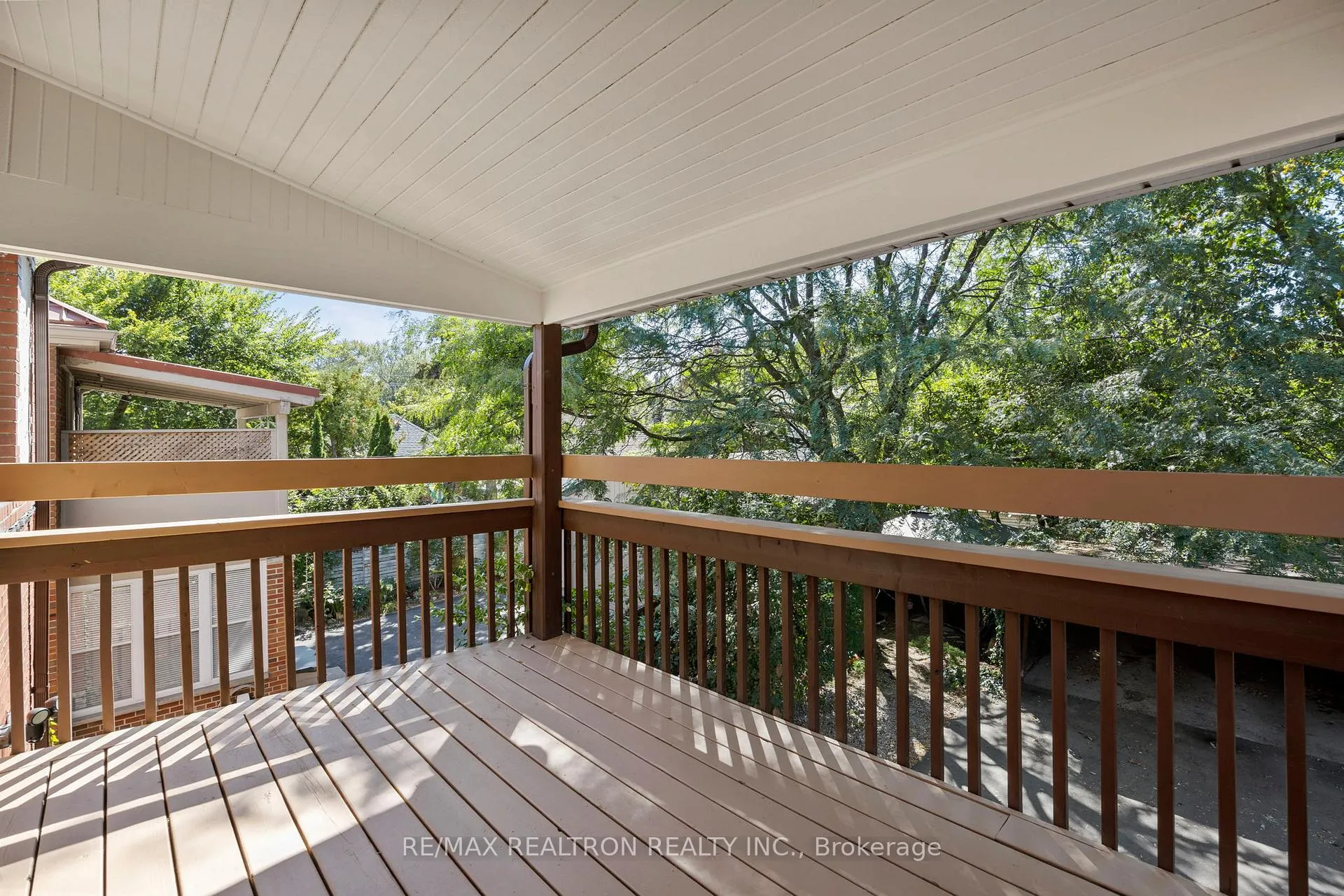 Photo 9 of Unit Upper Floor, 26 Braemar Avenue, Toronto, Yonge-Eglinton — HOMEH