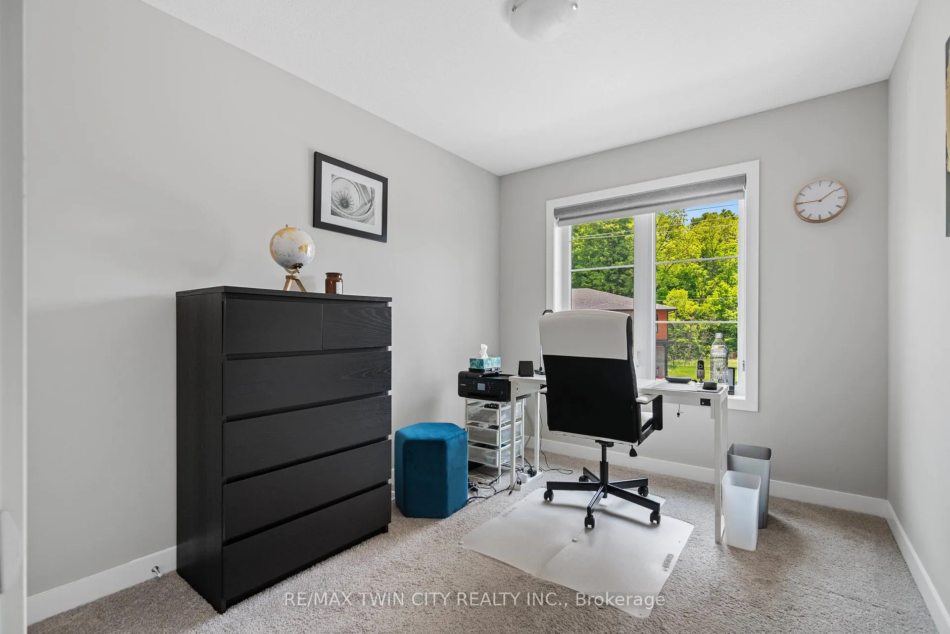 Photo 24 of 939 Robert Ferrie Drive, Kitchener, Doon South — HOMEH