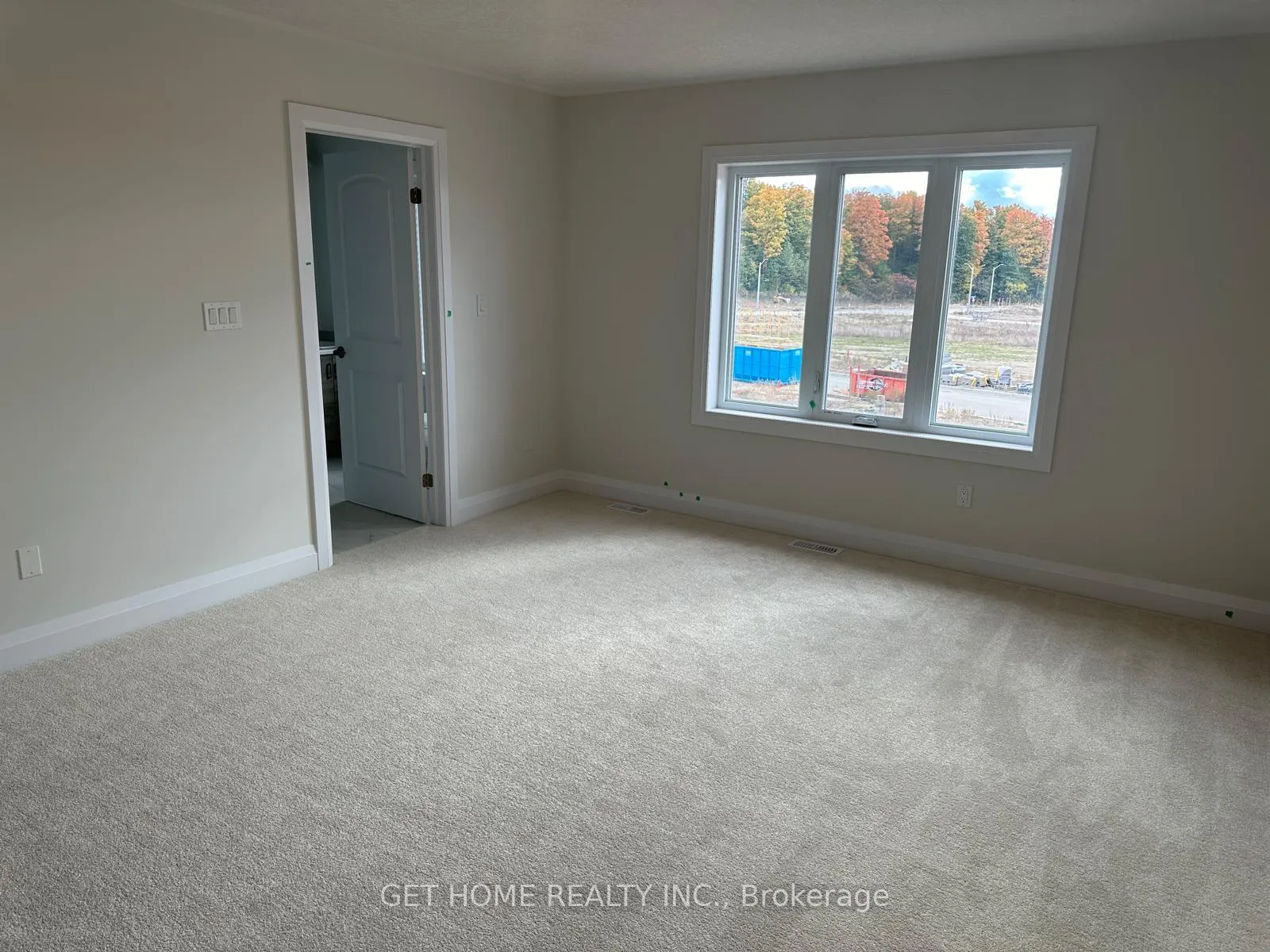 Photo 23 of 205 Benninger Drive, Kitchener — HOMEH
