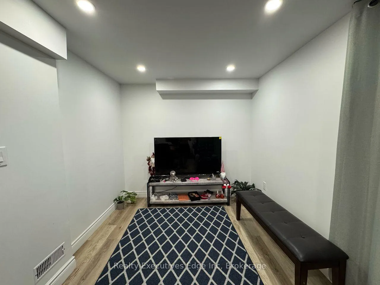 Photo 3 of Unit BASEMENT, B59 Stillwater Street, Kitchener — HOMEH