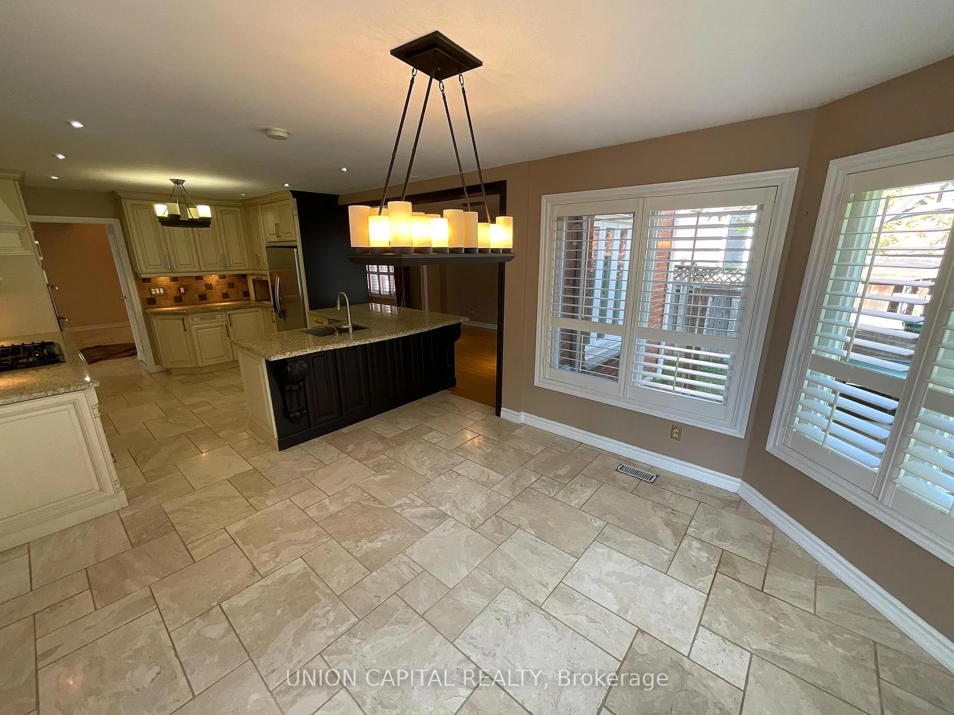Photo 13 of 60 Brooklyn Crescent, Markham, Markville — HOMEH