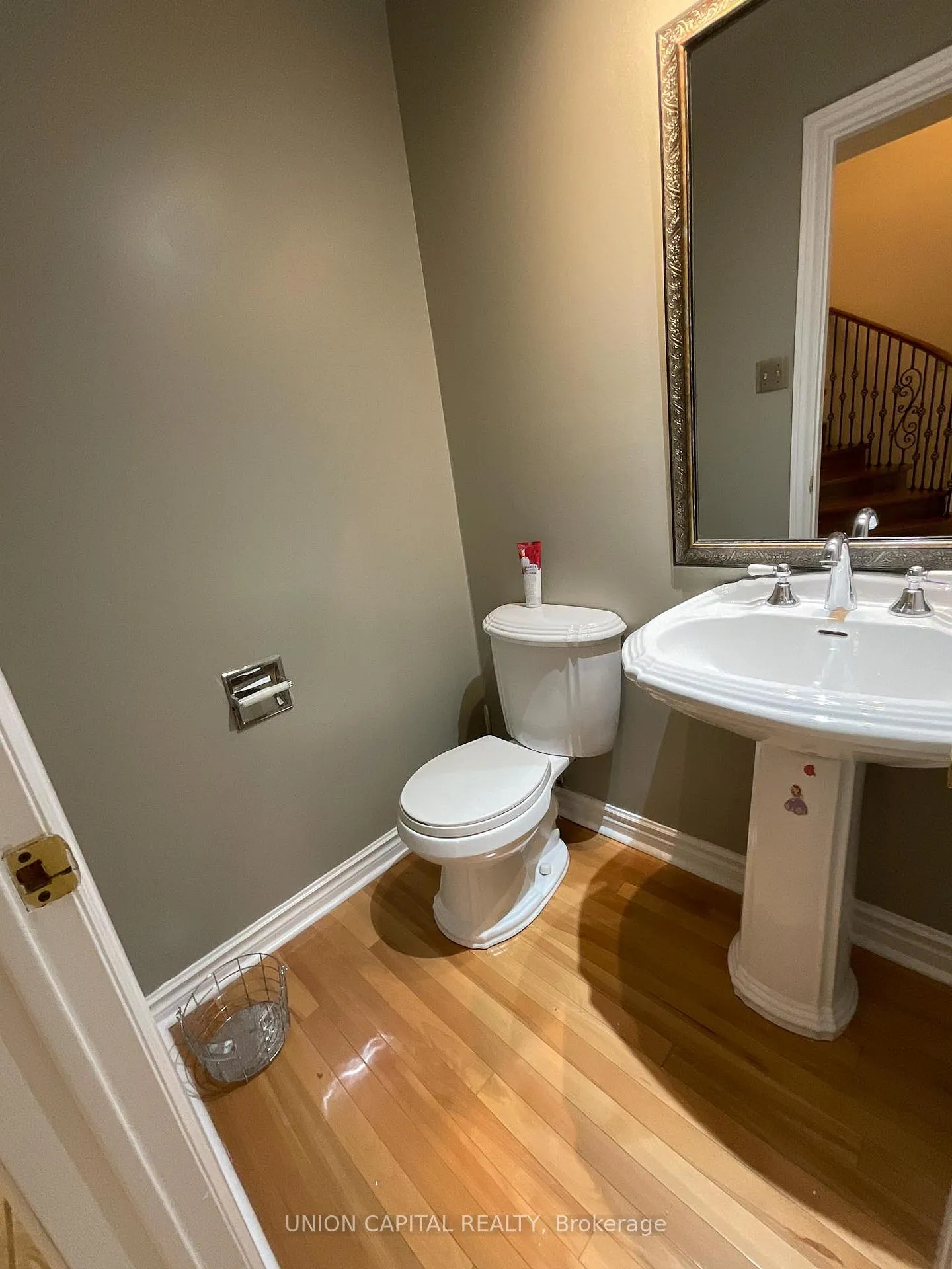 Photo 18 of 60 Brooklyn Crescent, Markham, Markville — HOMEH