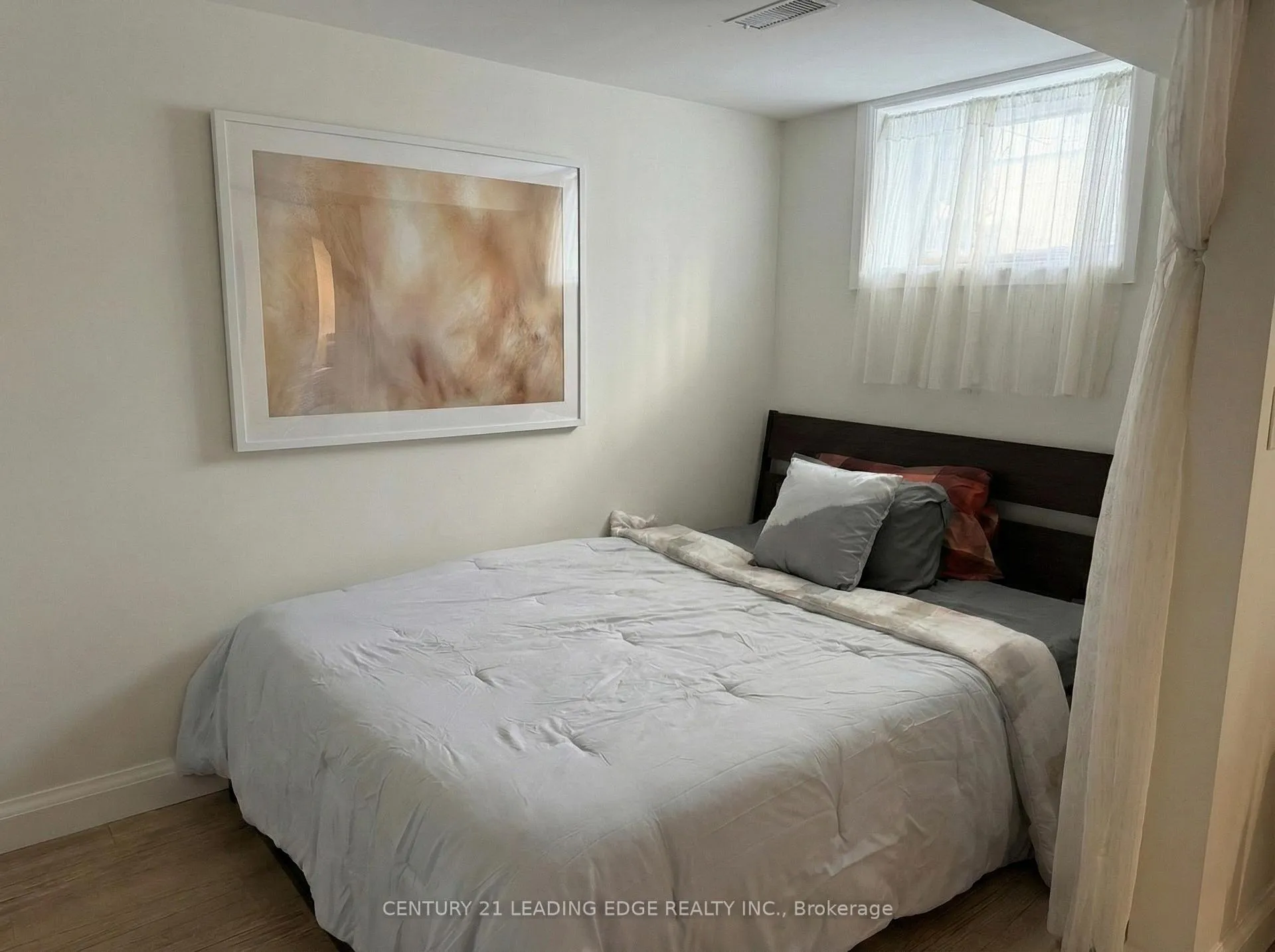 Photo 3 of Unit B, 491 Cosburn Avenue, Toronto, Danforth Village-East York — HOMEH