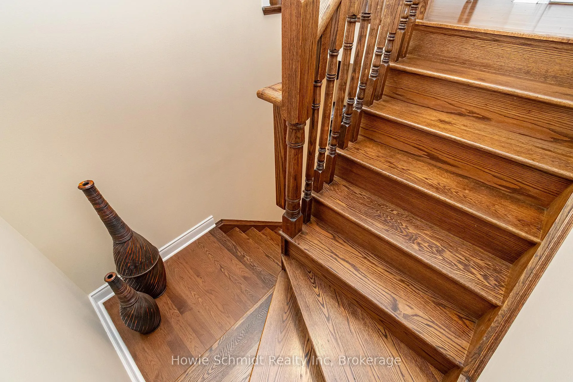 Photo 18 of 67 Forsyth Crescent, Barrie, West Bayfield — HOMEH