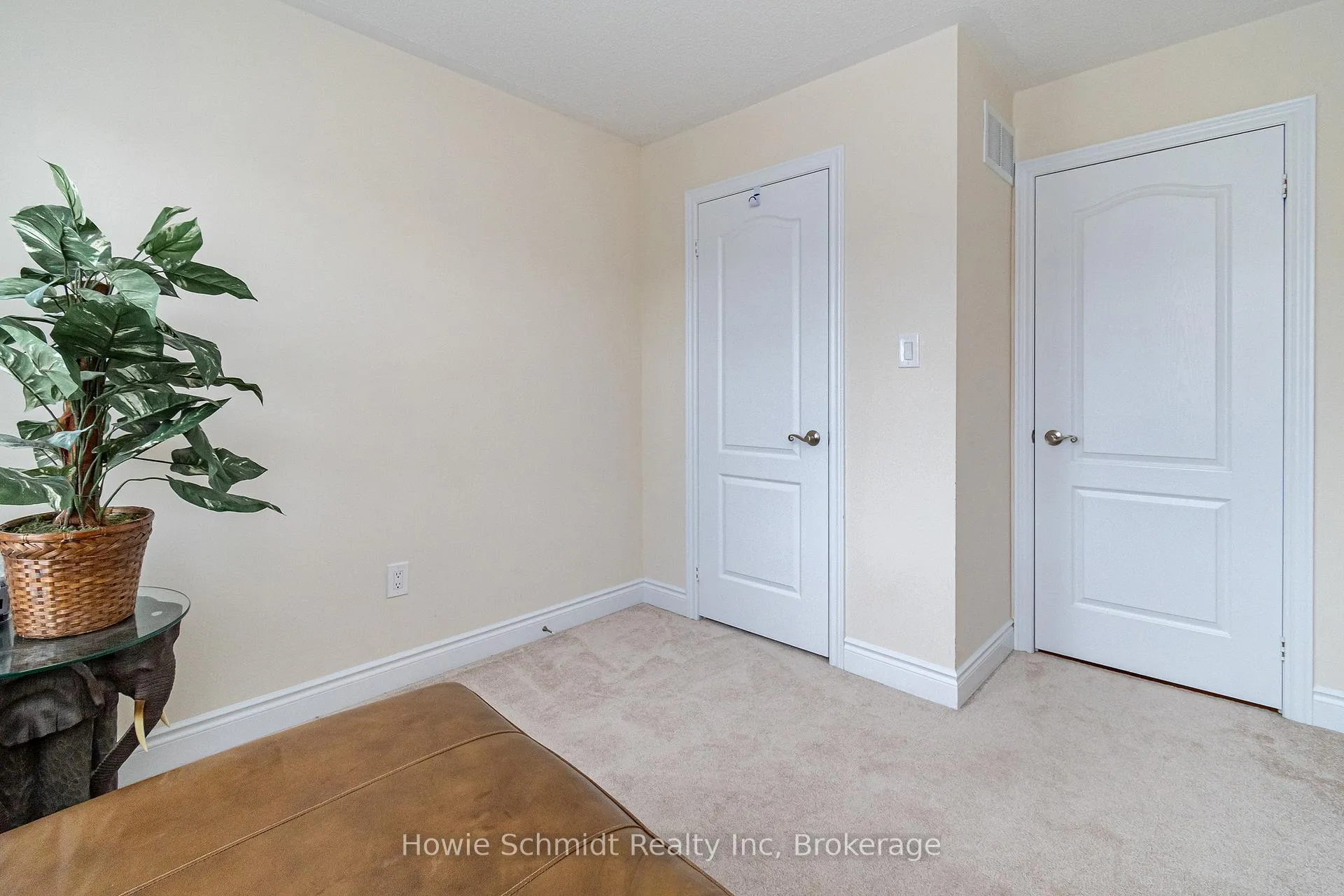 Photo 32 of 67 Forsyth Crescent, Barrie, West Bayfield — HOMEH