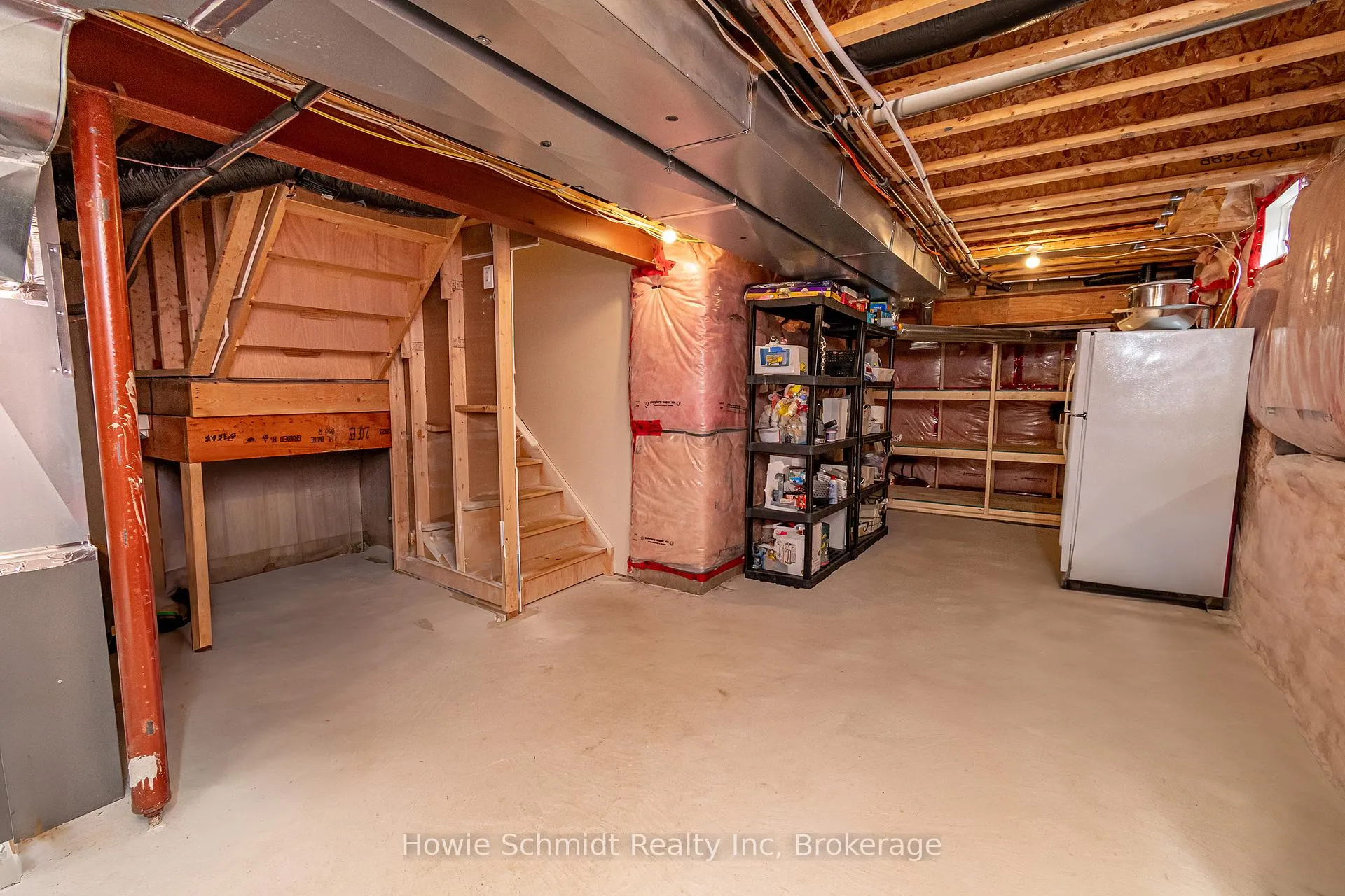 Photo 37 of 67 Forsyth Crescent, Barrie, West Bayfield — HOMEH