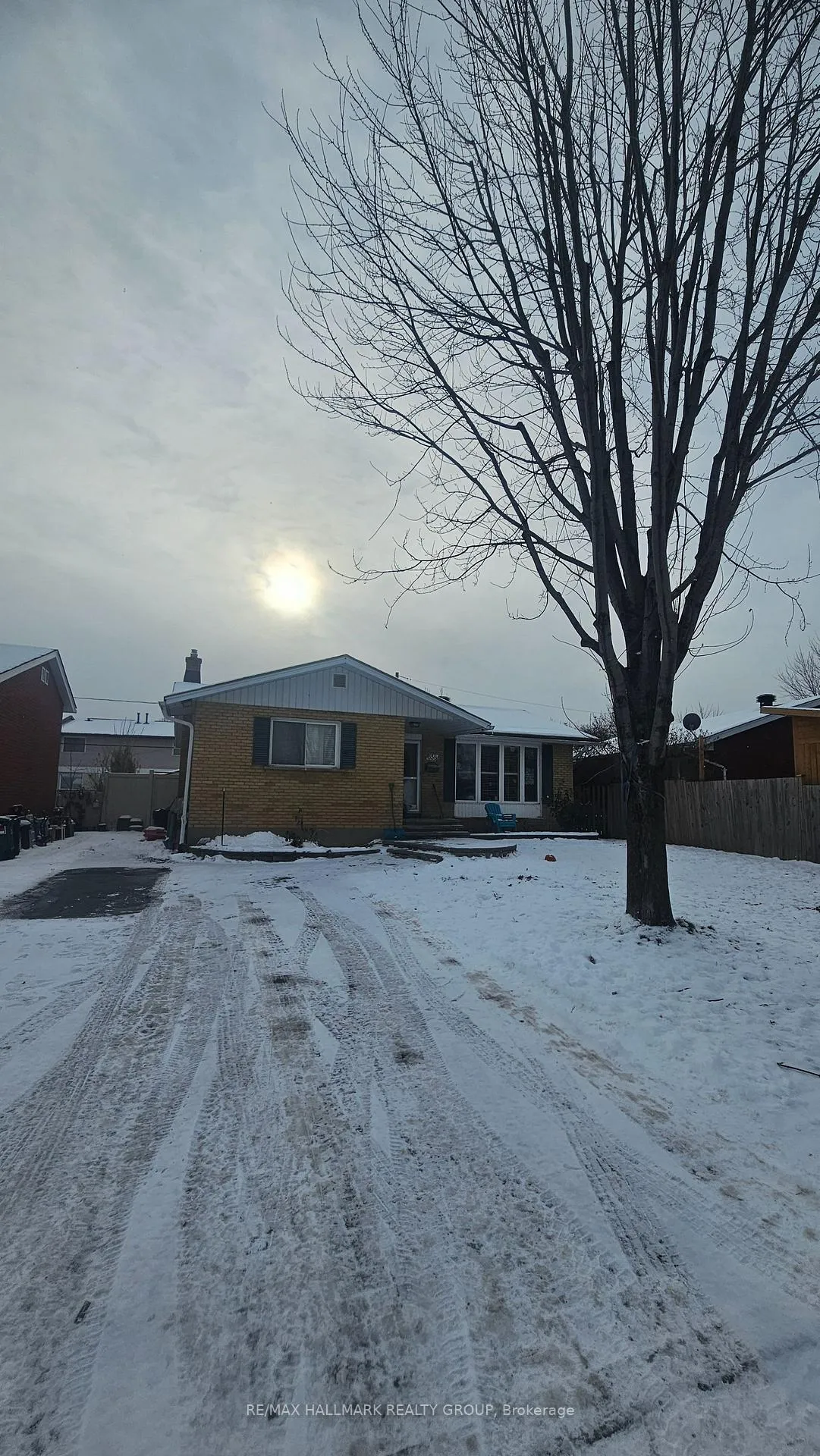 Photo 1 of 658 Dan Avenue, Ottawa, Cyrville — HOMEH