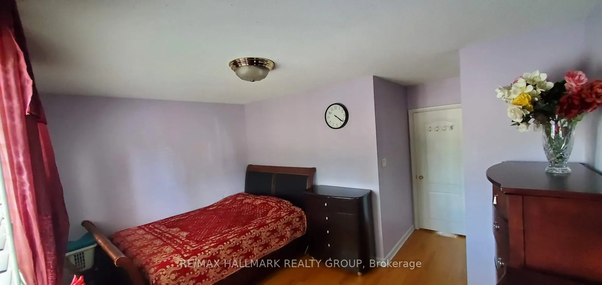 Photo 11 of 658 Dan Avenue, Ottawa, Cyrville — HOMEH