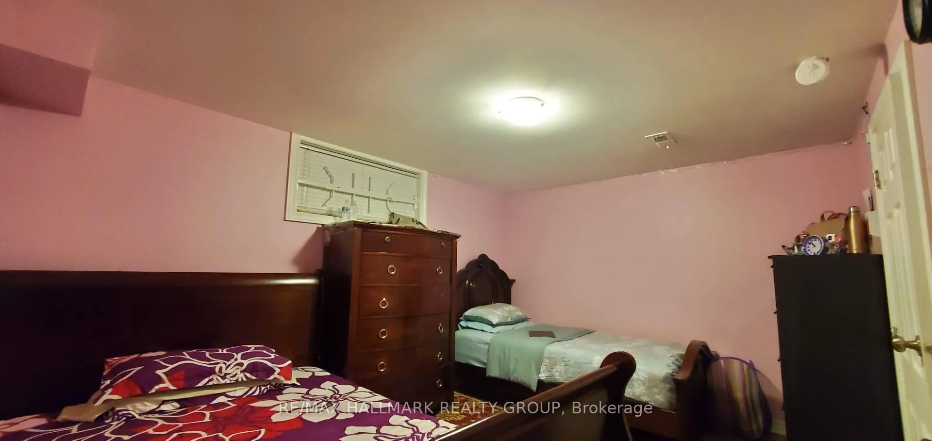Photo 14 of 658 Dan Avenue, Ottawa, Cyrville — HOMEH