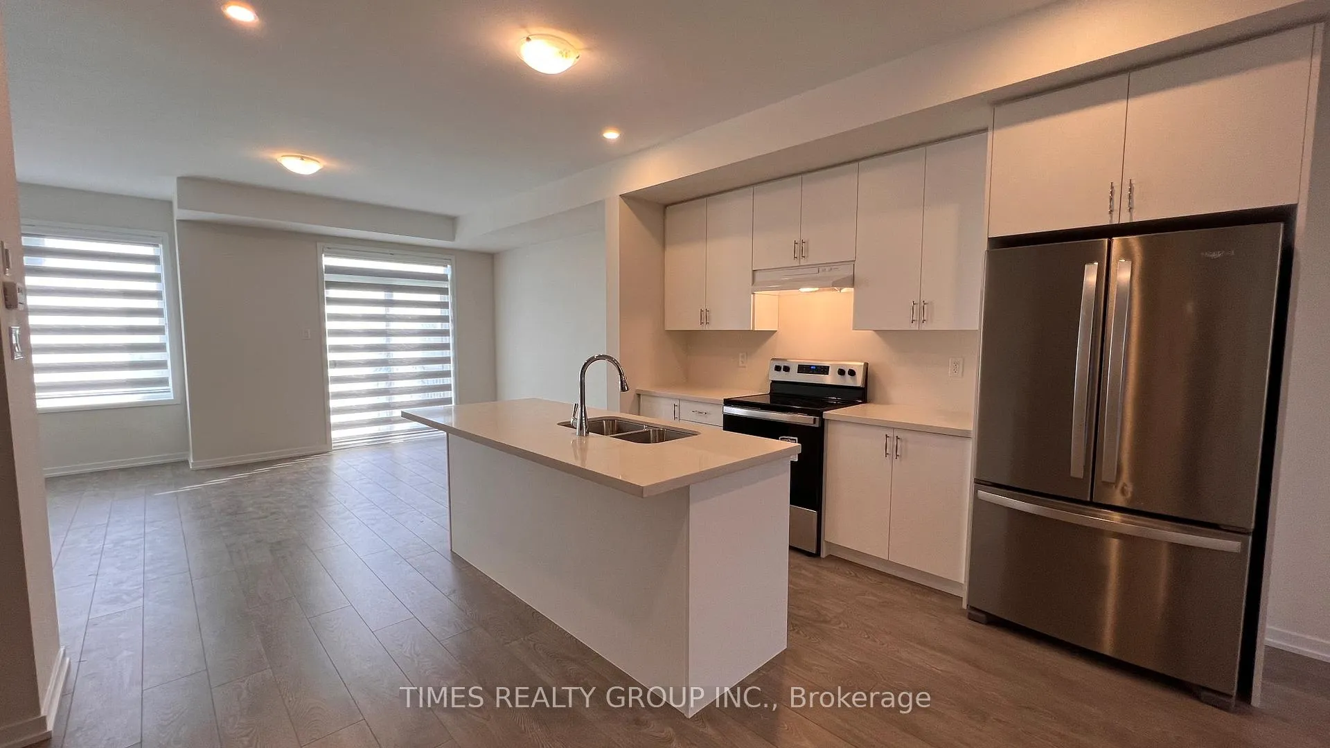 Photo 8 of 45 Rattenbury Road, Vaughan, Patterson — HOMEH