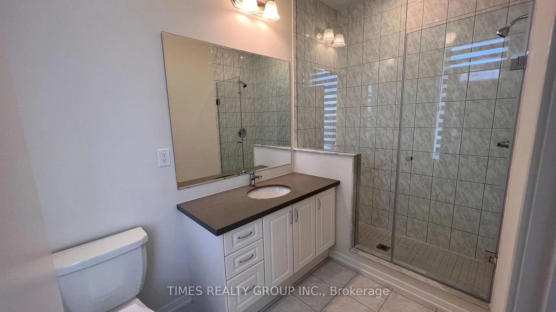 Photo 14 of 45 Rattenbury Road, Vaughan, Patterson — HOMEH