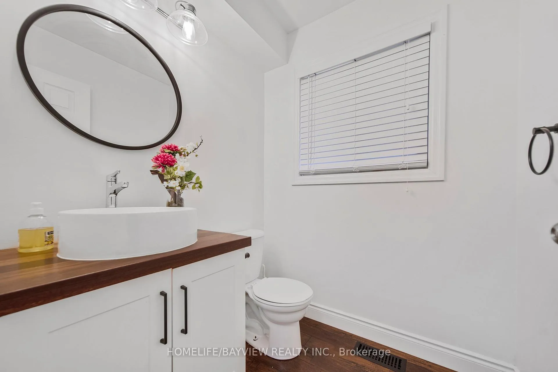 Photo 8 of 920 Dunblane Court, Kitchener, Huron Park — HOMEH