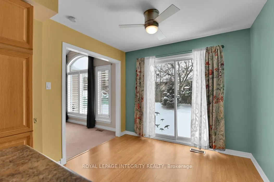 Photo 9 of 49 Sai Crescent, Ottawa, Hunt Club Park — HOMEH