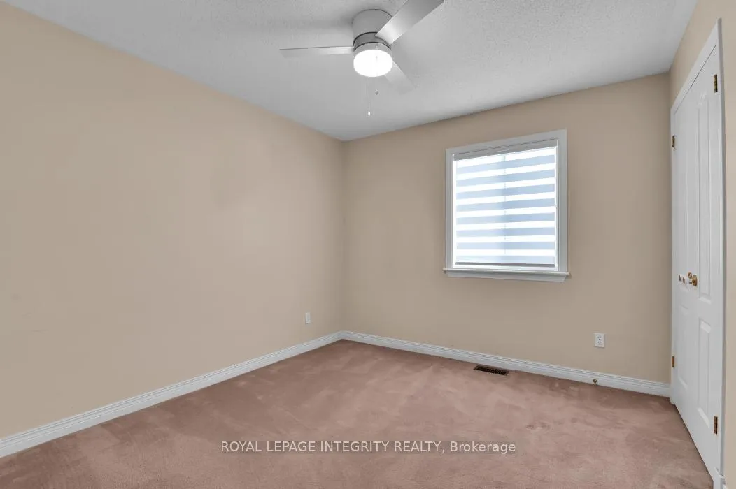 Photo 15 of 49 Sai Crescent, Ottawa, Hunt Club Park — HOMEH