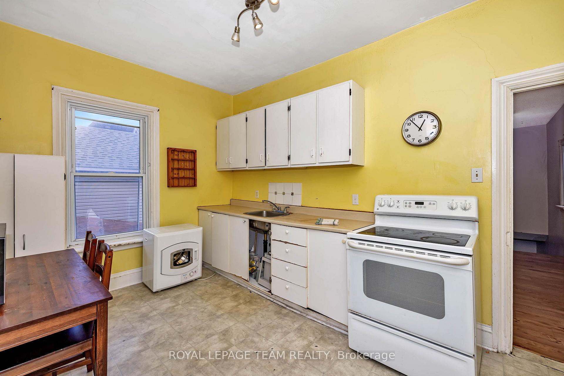 Photo 15 of 52 Lees Avenue, Ottawa, Ottawa East — HOMEH