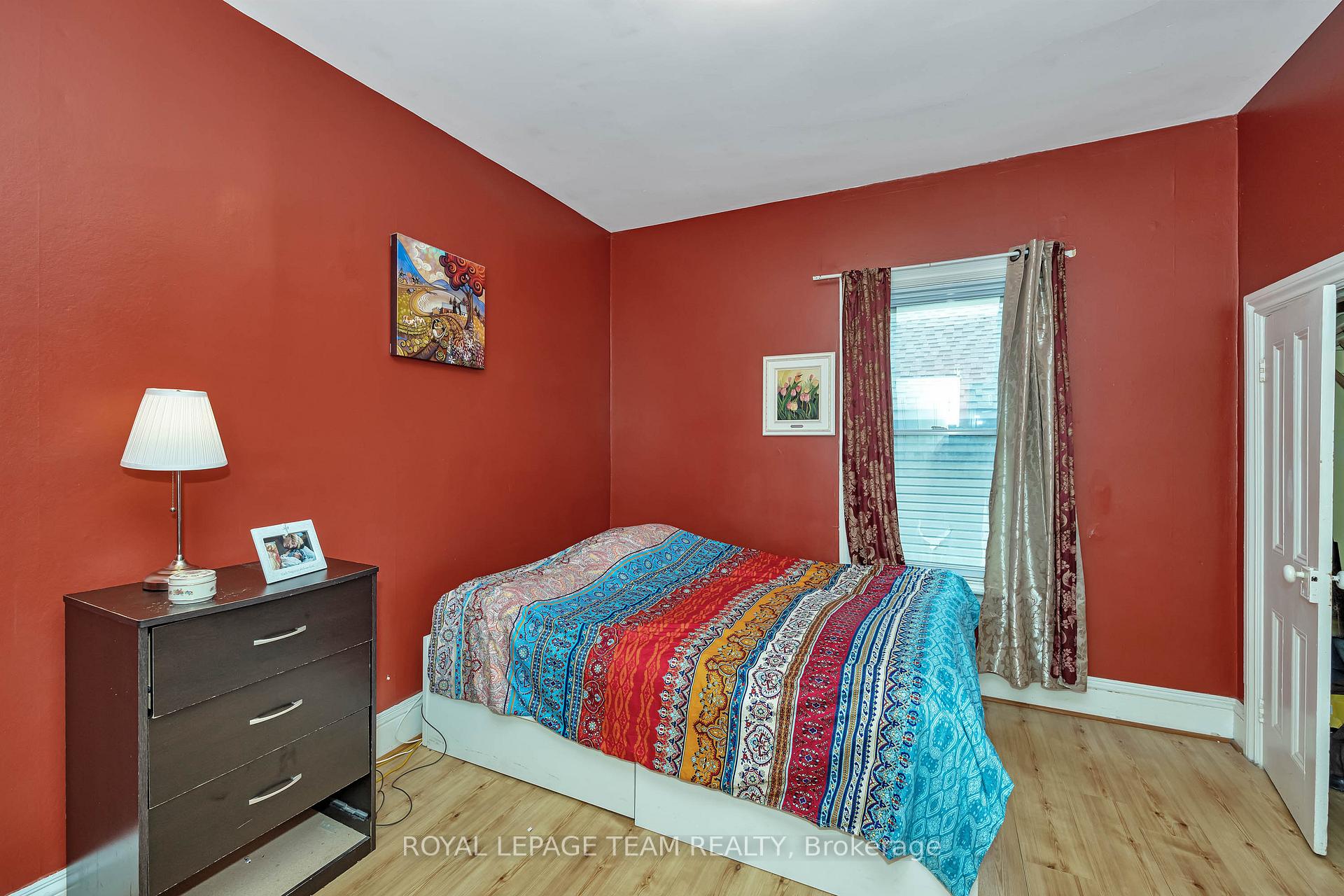 Photo 16 of 52 Lees Avenue, Ottawa, Ottawa East — HOMEH